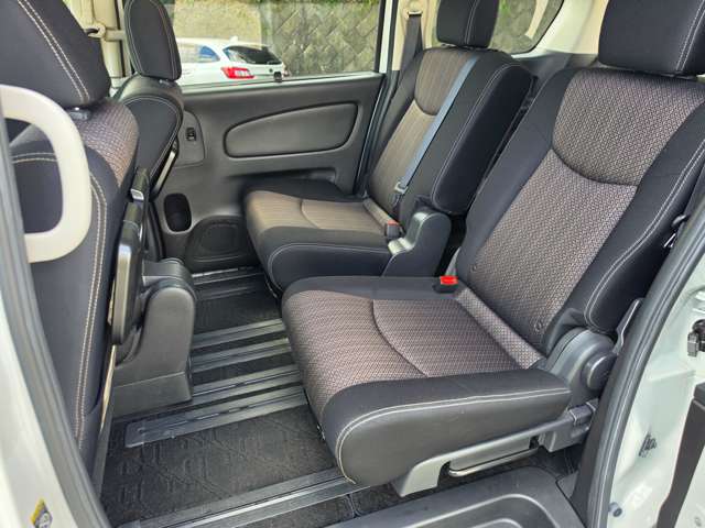 日産 セレナ ２．０ ハイウェイスター Ｖセレクション＋ＳＡＦＥＴＹ Ｓ－ＨＹＢＲＩＤ H26年 (関東) 99