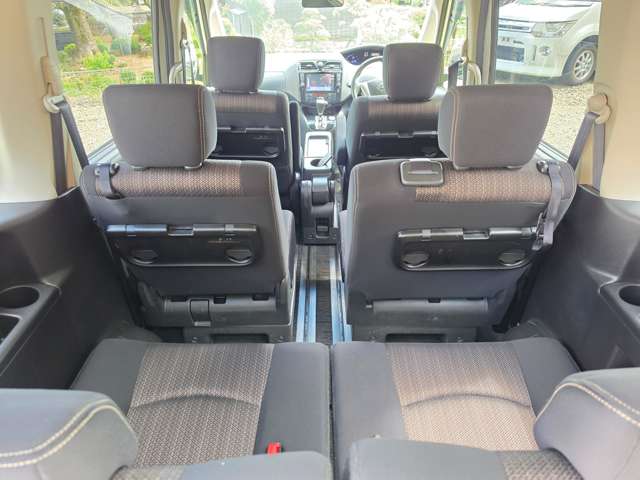 日産 セレナ ２．０ ハイウェイスター Ｖセレクション＋ＳＡＦＥＴＹ Ｓ－ＨＹＢＲＩＤ H26年 (関東) 99
