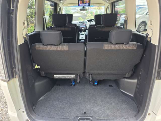 日産 セレナ ２．０ ハイウェイスター Ｖセレクション＋ＳＡＦＥＴＹ Ｓ－ＨＹＢＲＩＤ H26年 (関東) 99