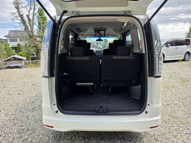 日産 セレナ ２．０ ハイウェイスター Ｖセレクション＋ＳＡＦＥＴＹ Ｓ－ＨＹＢＲＩＤ H26年 (関東) 99