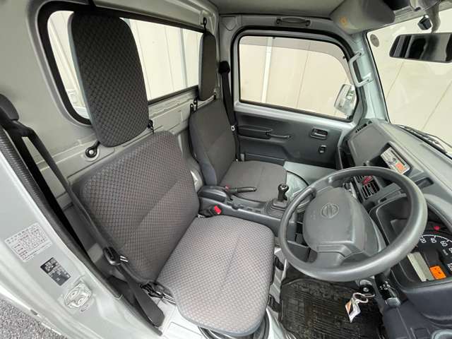 日産 ＮＴ１００クリッパー ６６０ ＧＸ H26年 (関東) 99