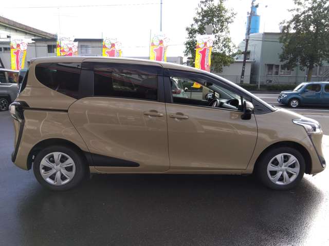 トヨタ シエンタ　ハイブリッド ハイブリッド １．５ Ｇ R3年 (東北) 99