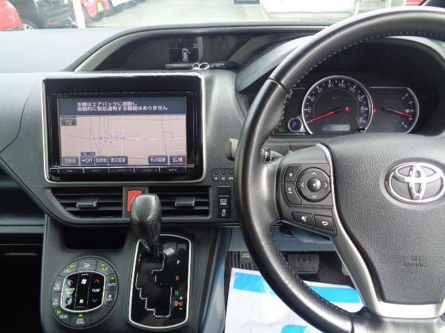 トヨタ ヴォクシー ２．０ ＺＳ 煌 H28年 (関東) 99