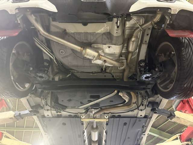 スズキ スイフト スポーツ １．４ R5年 (関東) 99