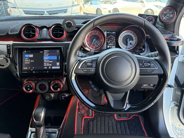 スズキ スイフト スポーツ １．４ R5年 (関東) 99