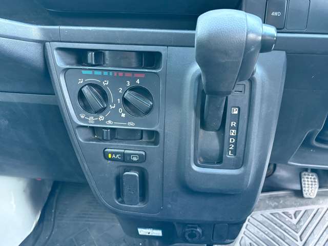 ダイハツ ハイゼットカーゴ ６６０ スペシャル ＳＡＩＩＩ ハイルーフ ４ＷＤ R3年 (関東) 99