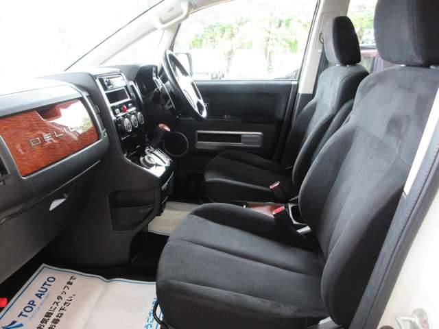 三菱 デリカ　Ｄ：５ ２．２ Ｄ パワーパッケージ ディーゼルターボ ４ＷＤ H27年 (関東) 99