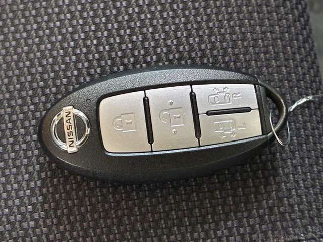 日産 セレナ １．２ Ｅ－ＰＯＷＥＲ ＸＶ R1年 (関東) 99