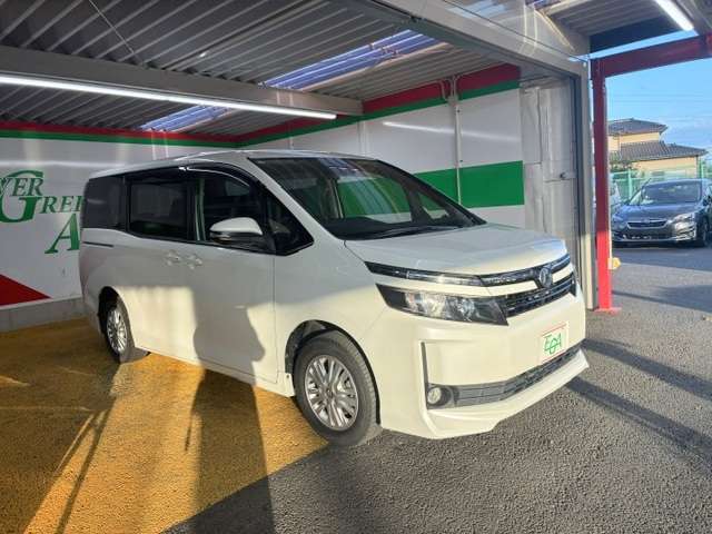 トヨタ ヴォクシー ２．０ Ｖ H29年 (関東) 99