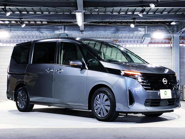日産 セレナ ２．０ Ｘ R5年 (近畿) 99