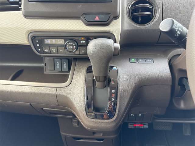 ホンダ Ｎ　ＢＯＸ ６６０ Ｌ R4年 (近畿) 99