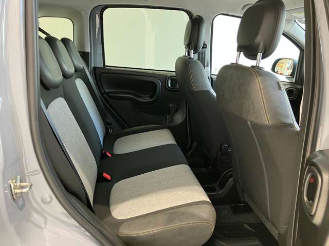 フィアット パンダ ストリート ４×４ ４ＷＤ R3年 (近畿) 99