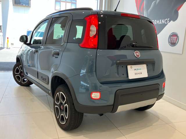 フィアット パンダ ストリート ４×４ ４ＷＤ R4年 (近畿) 99