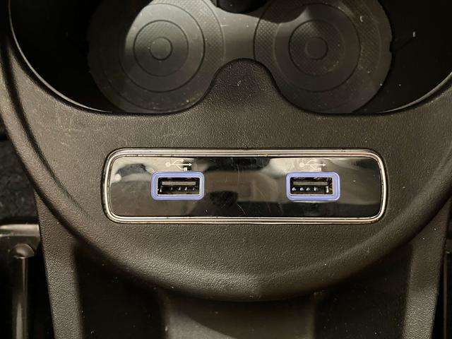 フィアット ５００Ｃ １．２　カルト R4年 (近畿) 99