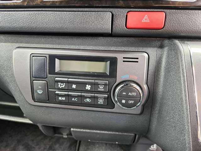 トヨタ ハイエースバン ２．８ スーパーＧＬ ダークプライムＩＩ ロングボディ ディーゼルターボ ４ＷＤ R4年 (中国) 99