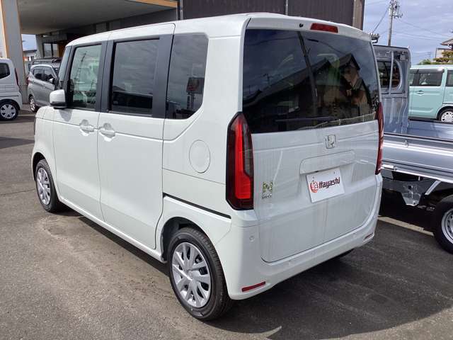 ホンダ Ｎ　ＢＯＸ ６６０ R8年 (四国) 99