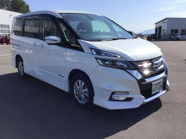 日産 セレナ ２．０ ハイウェイスター ４ＷＤ H28年 (東北) 99