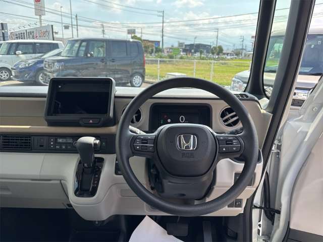 ホンダ Ｎ　ＢＯＸ ６６０ R8年 (四国) 99