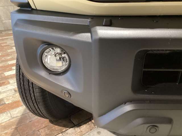 スズキ ジムニー　ノマド １．５ ＦＣ ４ＷＤ R8年 () 99