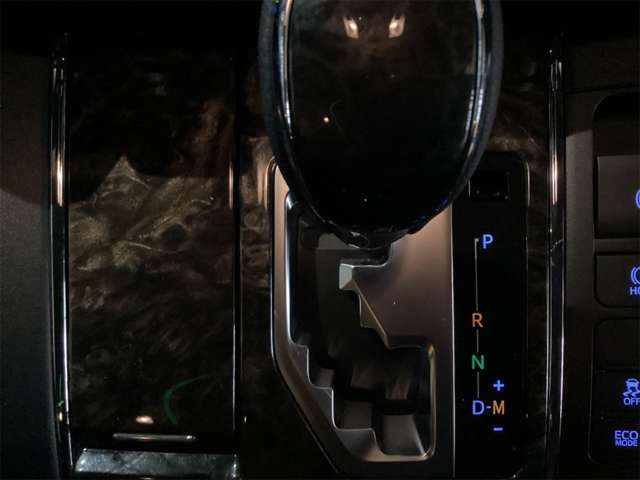 トヨタ アルファード ２．５ Ｓ タイプゴールドＩＩ R4年 (近畿) 99