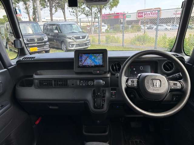 ホンダ Ｎ　ＢＯＸ カスタム ６６０ R6年 () 99