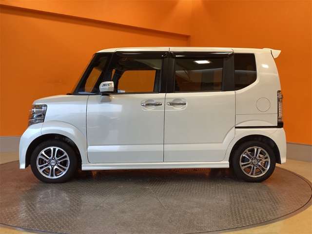 ホンダ Ｎ　ＢＯＸ ６６０ カスタムＧ Ａパッケージ H26年 (近畿) 99