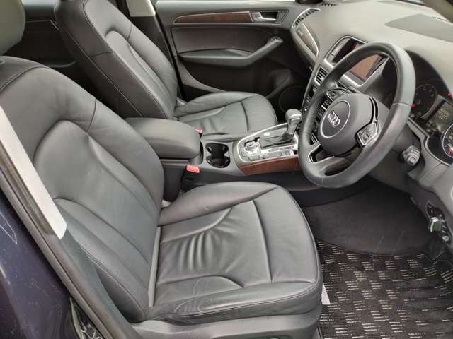 アウディ Ｑ５ ２．０ ＴＦＳＩ クワトロ ４ＷＤ H28年 () 99