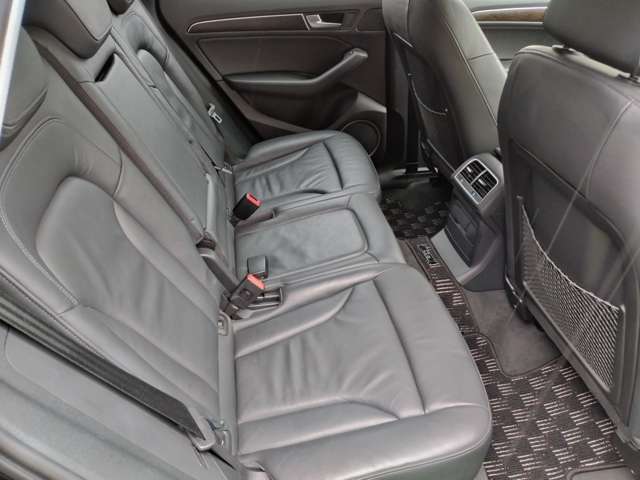アウディ Ｑ５ ２．０ ＴＦＳＩ クワトロ ４ＷＤ H28年 () 99