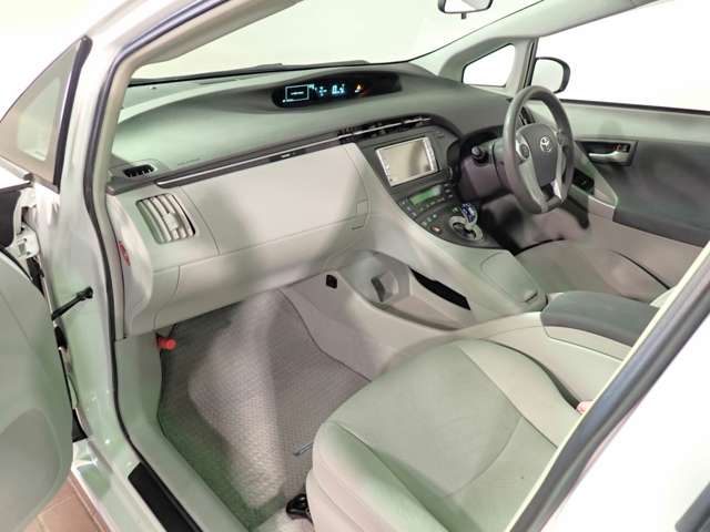 トヨタ プリウス １．８ Ｓ H22年 () 99
