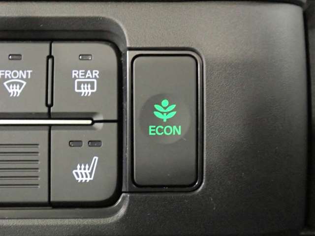ホンダ Ｎ　ＢＯＸ カスタム ６６０ ターボ R7年 () 99