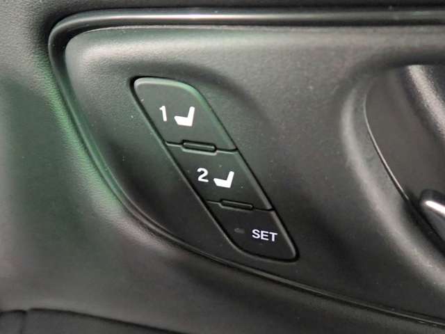 ホンダ ＺＲ−Ｖ １．５ Ｚ R6年 () 99