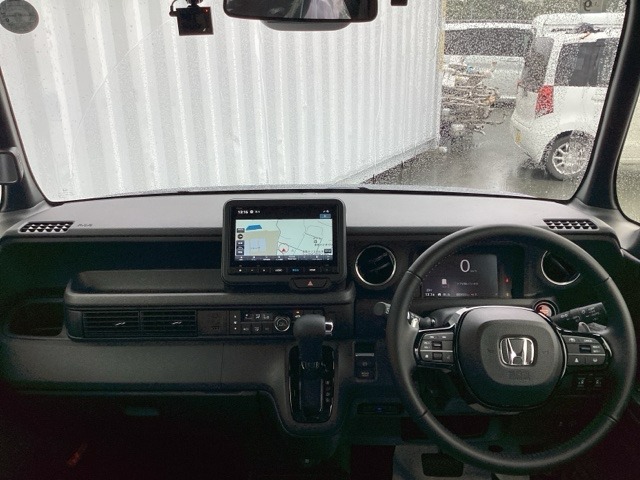 ホンダ Ｎ　ＢＯＸ カスタム ６６０ ターボ ４ＷＤ R8年 () 99