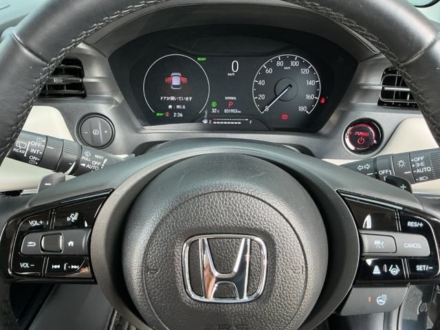 ホンダ ヴェゼル １．５ Ｅ：ＨＥＶ Ｘ R6年 () 99
