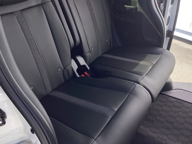 ホンダ Ｎ　ＢＯＸ カスタム ６６０ コーディネートスタイル ２トーン R8年 (近畿) 99