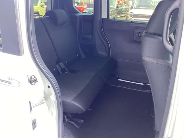 ホンダ Ｎ　ＢＯＸ カスタム ６６０ R8年 (近畿) 99