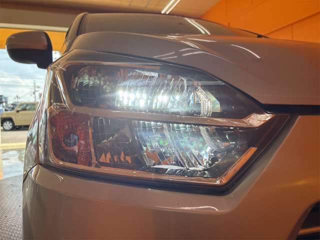 ダイハツ ミラ　イース ６６０ Ｘ ＳＡＩＩＩ R3年 (近畿) 99