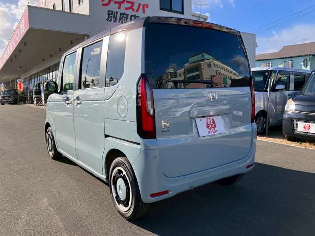 ホンダ Ｎ　ＢＯＸ ６６０ ファッションスタイル ２トーン R8年 (九州・沖縄) 99
