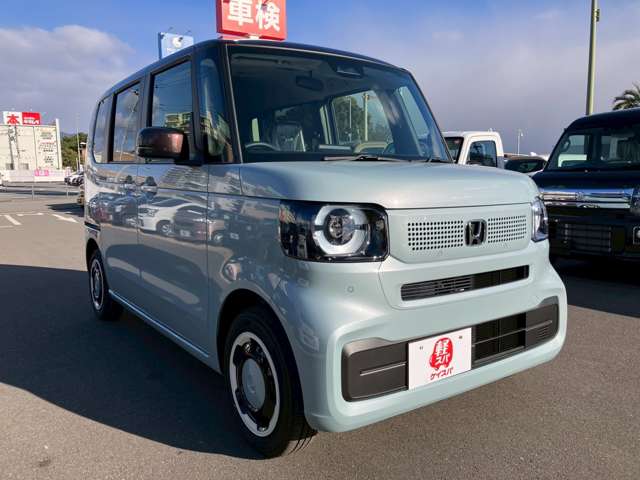 ホンダ Ｎ　ＢＯＸ ６６０ ファッションスタイル ２トーン R8年 (九州・沖縄) 99