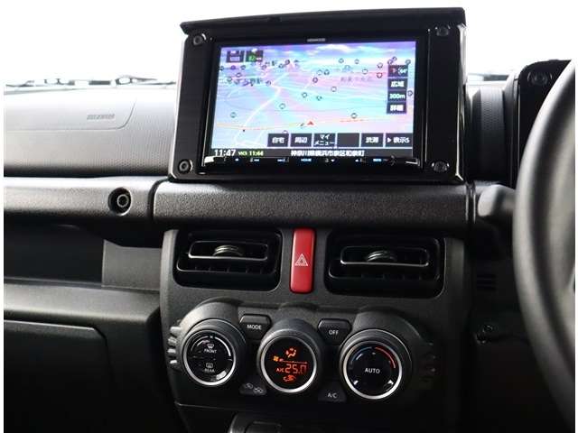 スズキ ジムニー　ノマド １．５ ＦＣ ４ＷＤ R7年 () 99