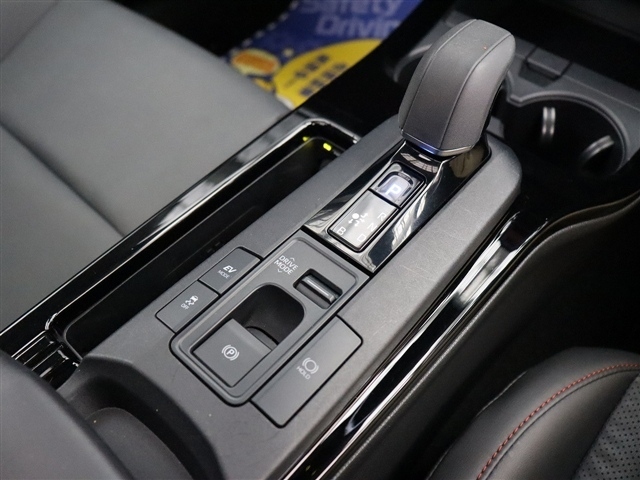 トヨタ プリウス ２．０ Ｚ R5年 () 99