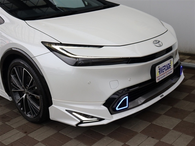 トヨタ プリウス ２．０ Ｚ R5年 () 99