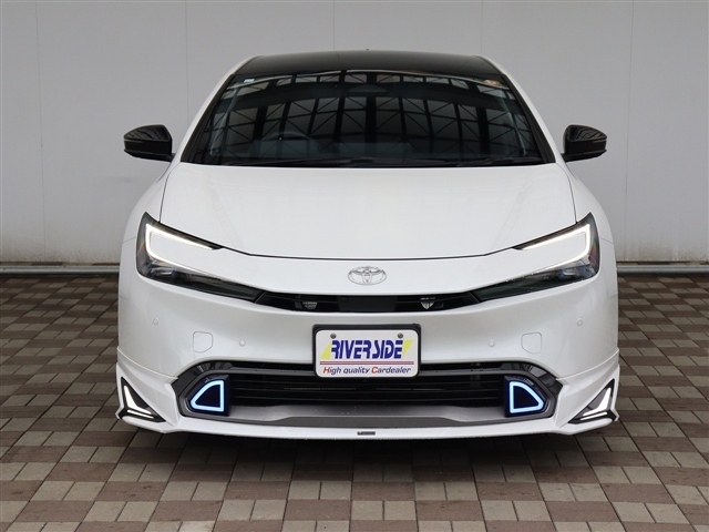 トヨタ プリウス ２．０ Ｚ R5年 () 99