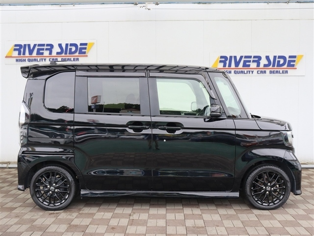 ホンダ Ｎ　ＢＯＸ カスタム ６６０ Ｌ ターボ スタイルプラス ブラック R4年 () 99