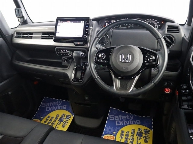 ホンダ Ｎ　ＢＯＸ カスタム ６６０ Ｌ ターボ スタイルプラス ブラック R4年 () 99