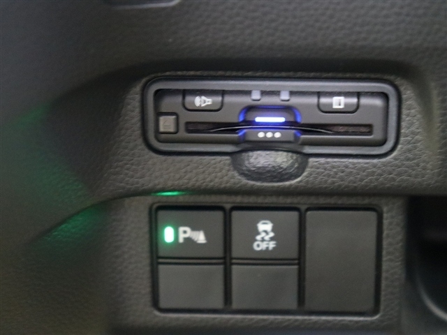 ホンダ Ｎ　ＢＯＸ カスタム ６６０ Ｌ ターボ スタイルプラス ブラック R4年 () 99