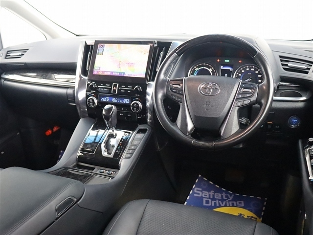 トヨタ アルファード　ハイブリッド ハイブリッド ２．５ ＳＲ Ｃパッケージ Ｅ－ＦＯＵＲ ４ＷＤ R2年 () 99
