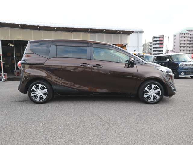 トヨタ シエンタ １．５ Ｇ クエロ R3年 (九州・沖縄) 99