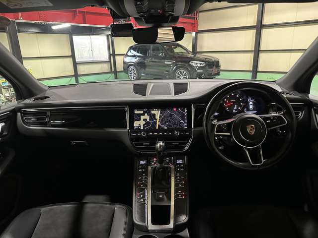 ポルシェ マカン Ｓ ＰＤＫ ４ＷＤ R3年 () 99