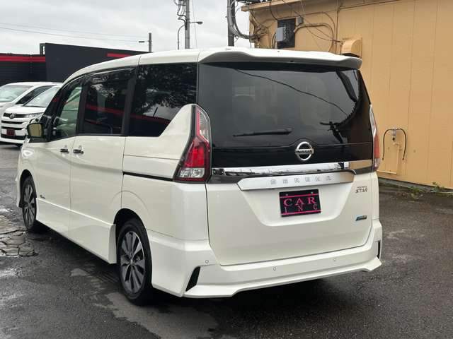 日産 セレナ ２．０ ハイウェイスター Ｖセレクション H29年 () 99