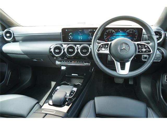 メルセデスベンツ Ａクラス Ａ２５０ ４マチック ４ＷＤ R1年 (中国) 99
